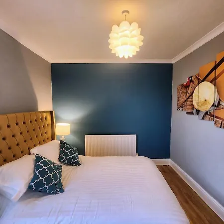 度假居 I'm A 3 Bed & A Great Location-walk To Everything *