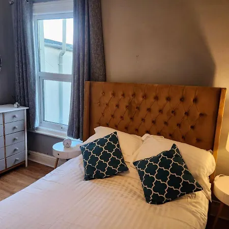 別荘 I'm A 3 Bed & A Great Location-walk To Everything *
